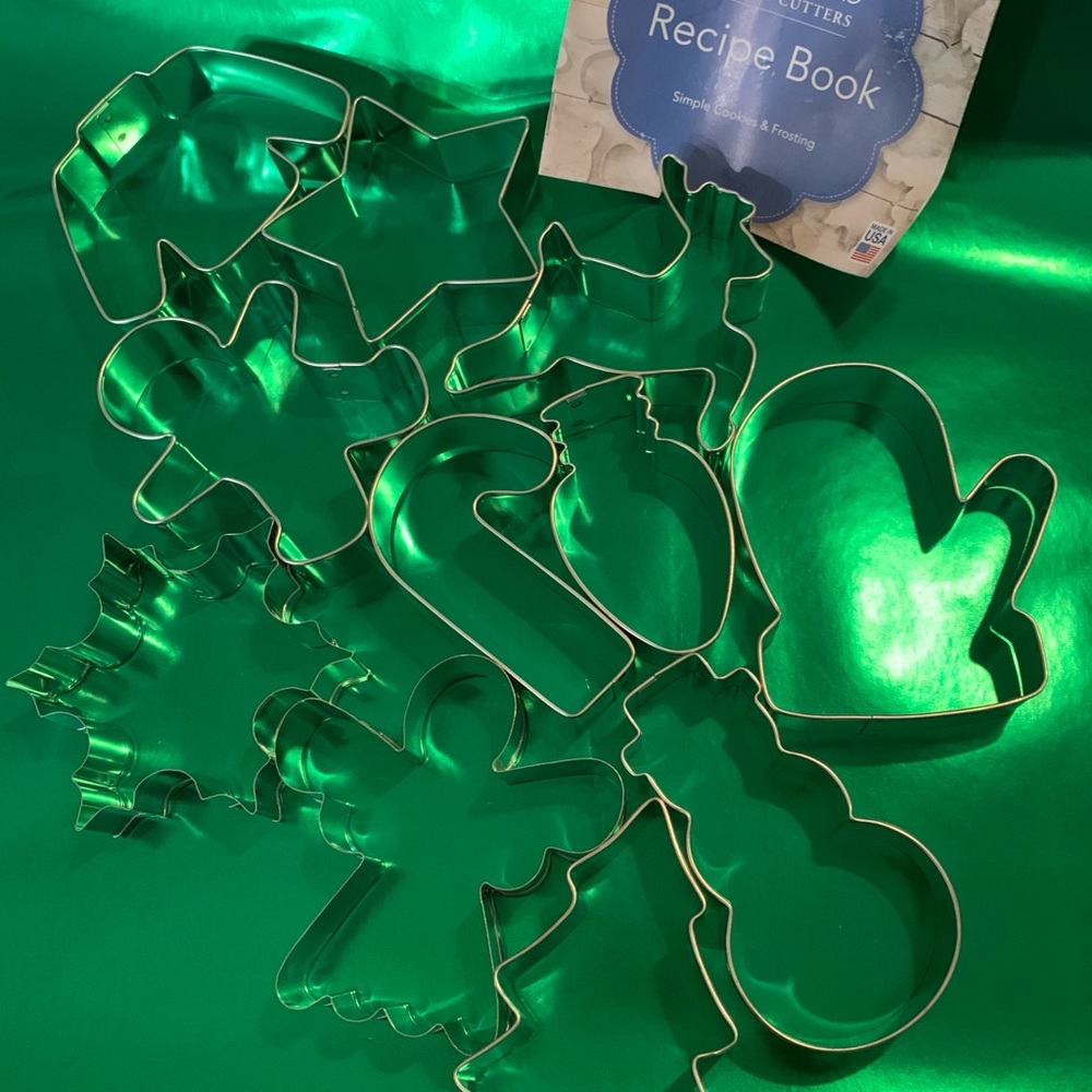 New - Christmas cookie cutter set